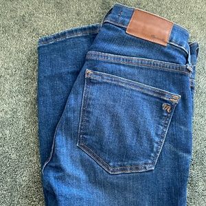 Madewell 8” Skinny Jeans Size 23 Dark Wash